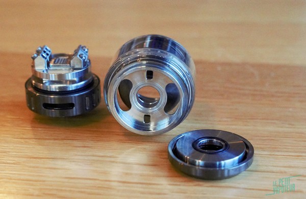 top-cap et réservoir du fury rta - blog le petit vapoteurr